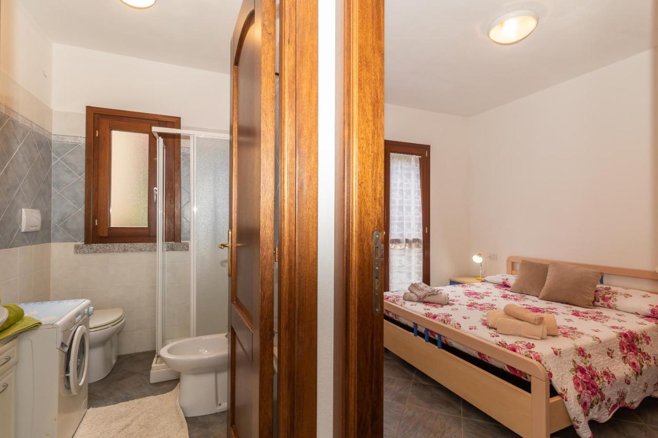 Appartamento Con Piscina 03 Trinità dʼAgultu 외부 사진